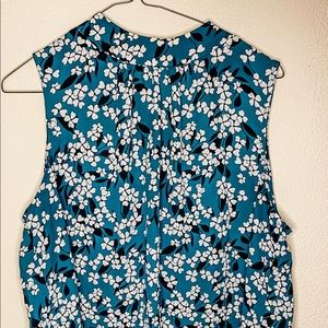 Target Who What Wear Floral Blouse - XL